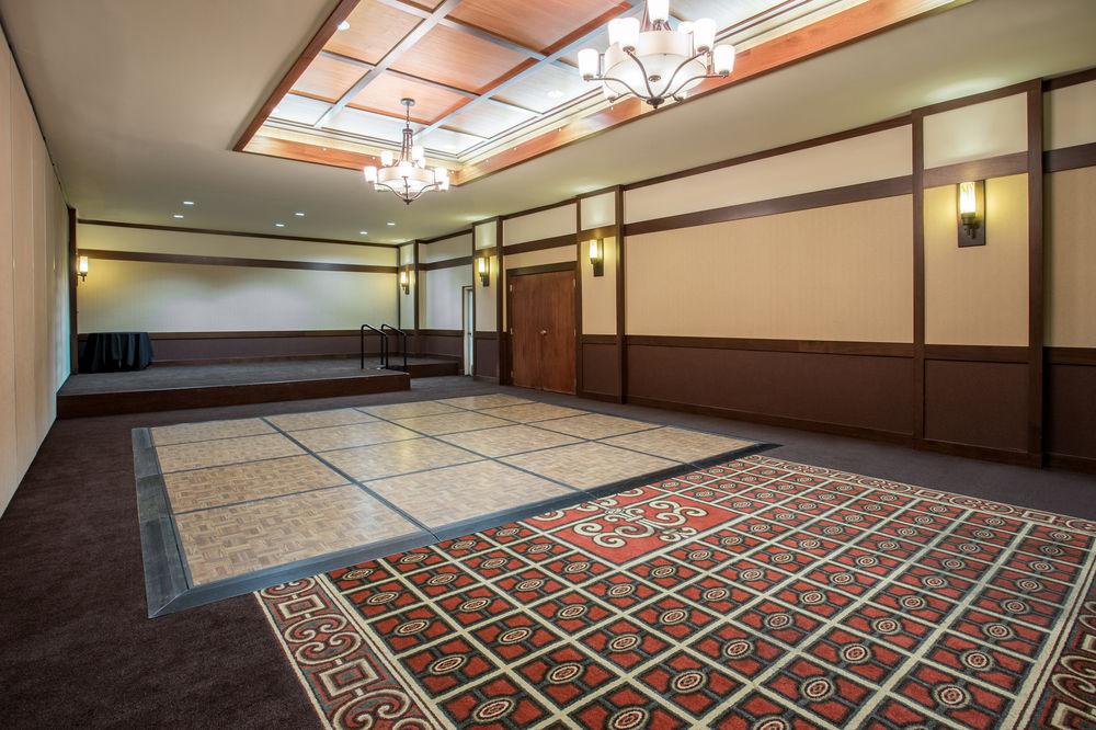 Doubletree By Hilton Madison East Hotel Kültér fotó