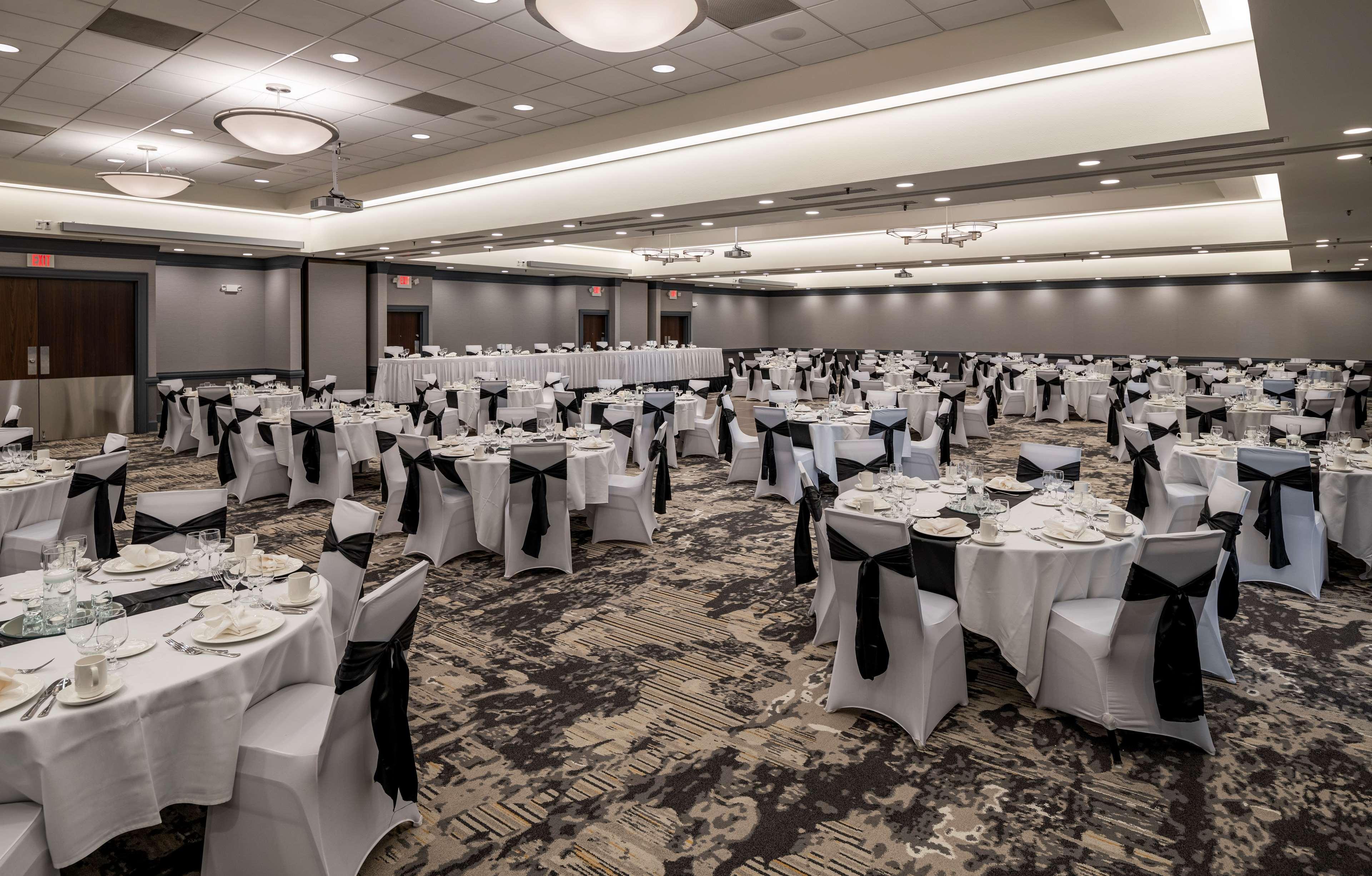 Doubletree By Hilton Madison East Hotel Kültér fotó
