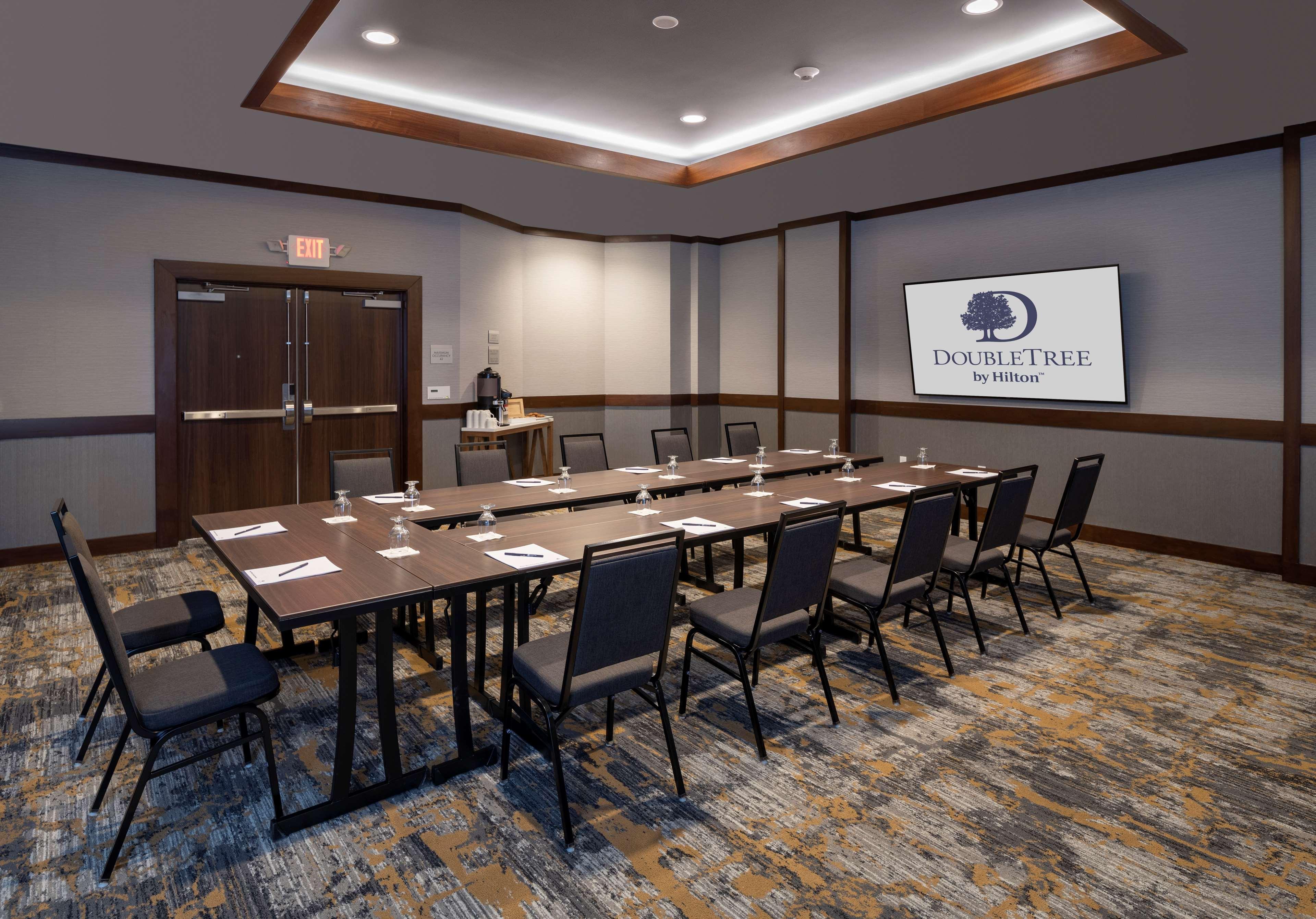 Doubletree By Hilton Madison East Hotel Kültér fotó