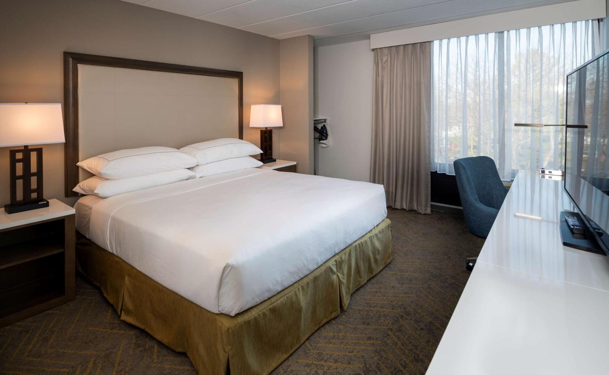 Doubletree By Hilton Madison East Hotel Kültér fotó