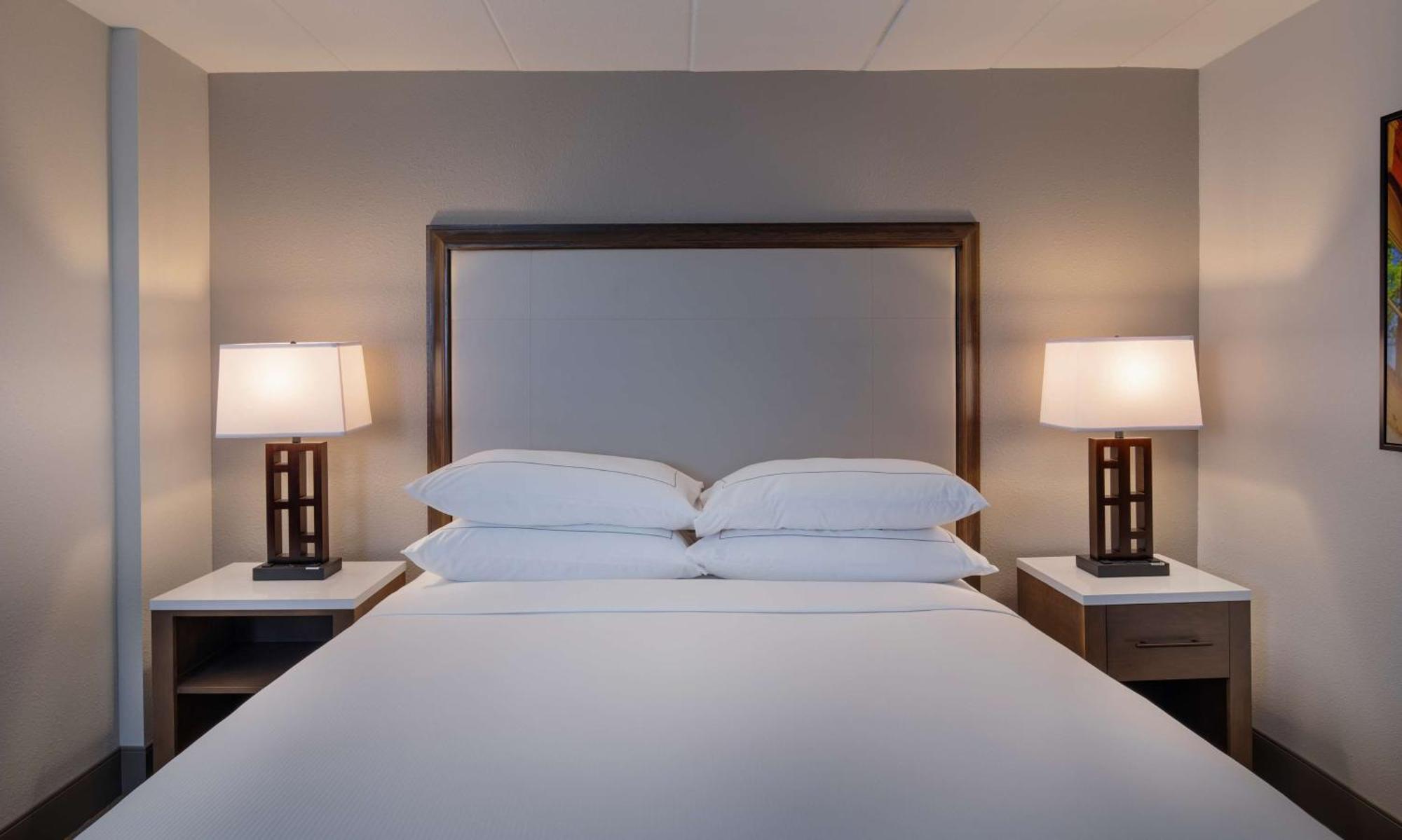 Doubletree By Hilton Madison East Hotel Kültér fotó