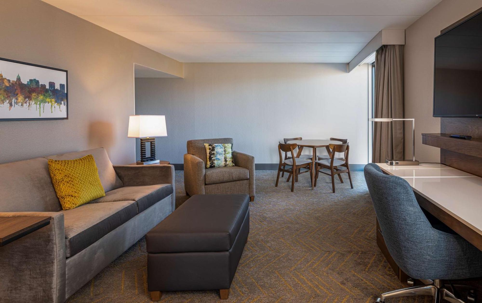 Doubletree By Hilton Madison East Hotel Kültér fotó
