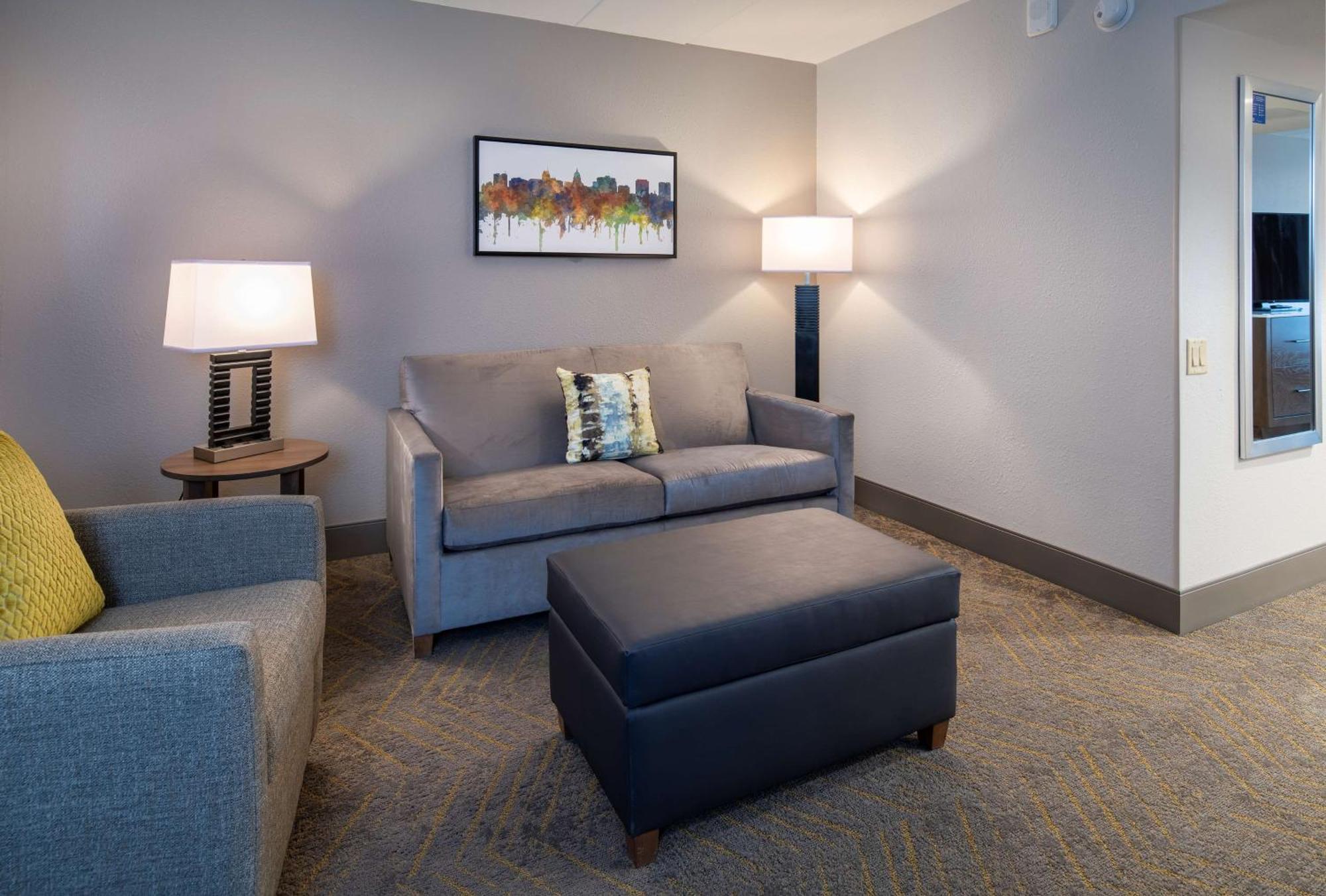 Doubletree By Hilton Madison East Hotel Kültér fotó